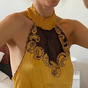 BEBE Silk Top Size SMALL